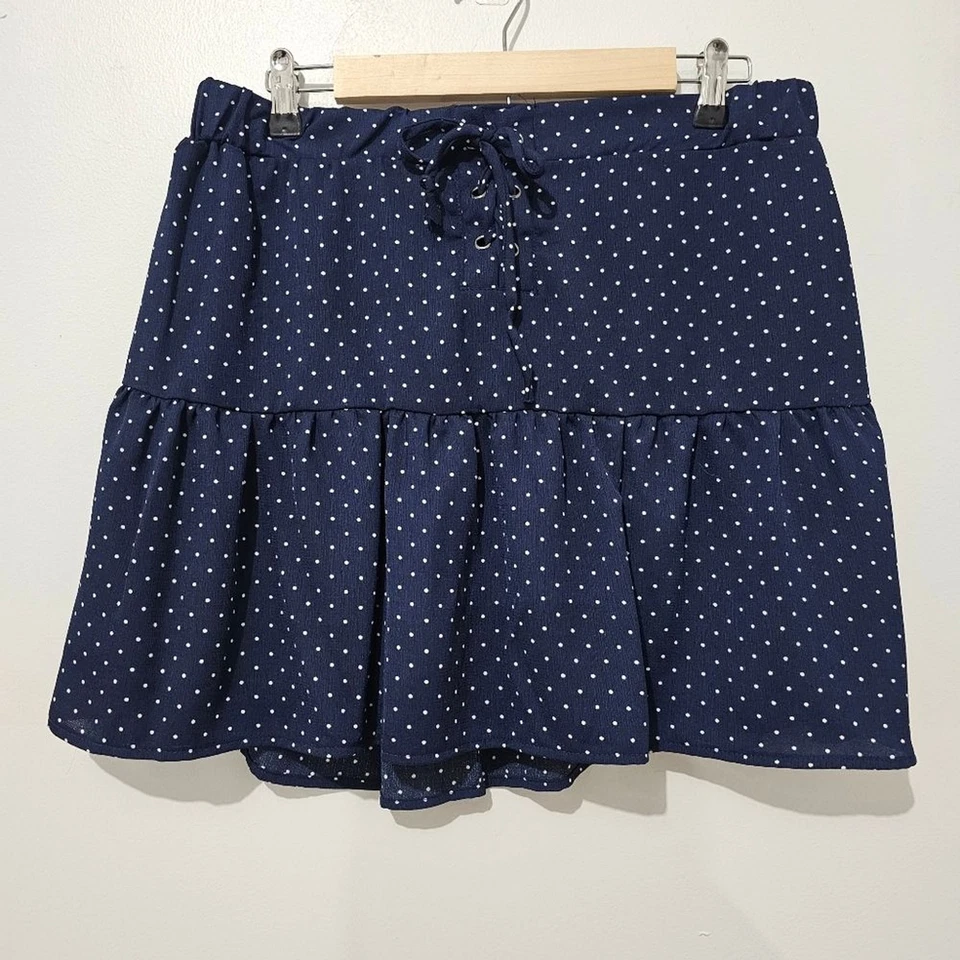 Novo com etiquetas - Heart Soul - Saia bolinhas plissada peplum babado mini - Tamanho M - Azul marinho - Imagem 2 de 4