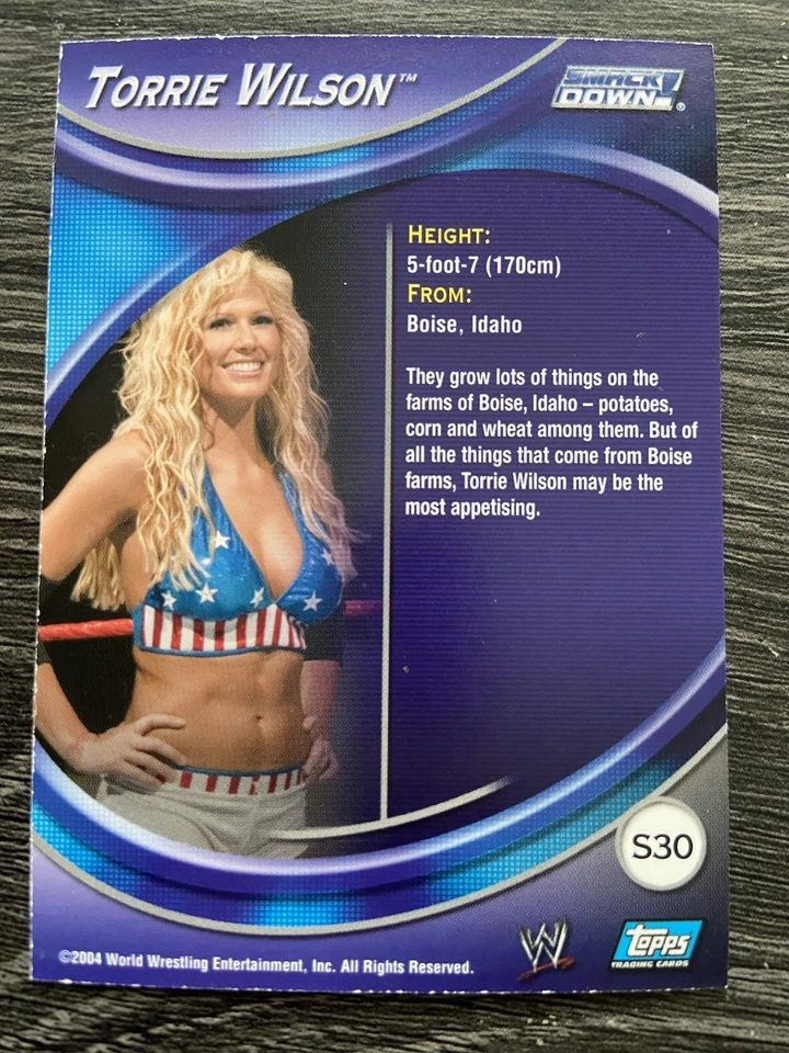 Card Topps WWE RAW Apocalypse Smack Down 2004 - S30 - Torrie Wilson - Image 2 of 2