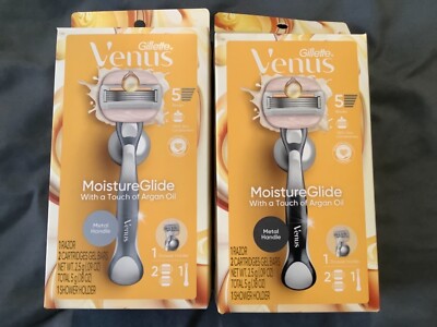 2 Gillette Venus Moistureglide w/ a touch of Argan Oil 2 Cartridges Metal Handle