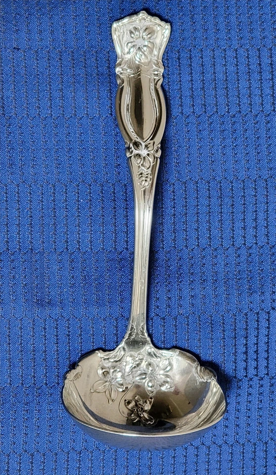 Wm. A. Rogers German 1912 "Violet" Pattern Serving Ladle - Image 4 of 4