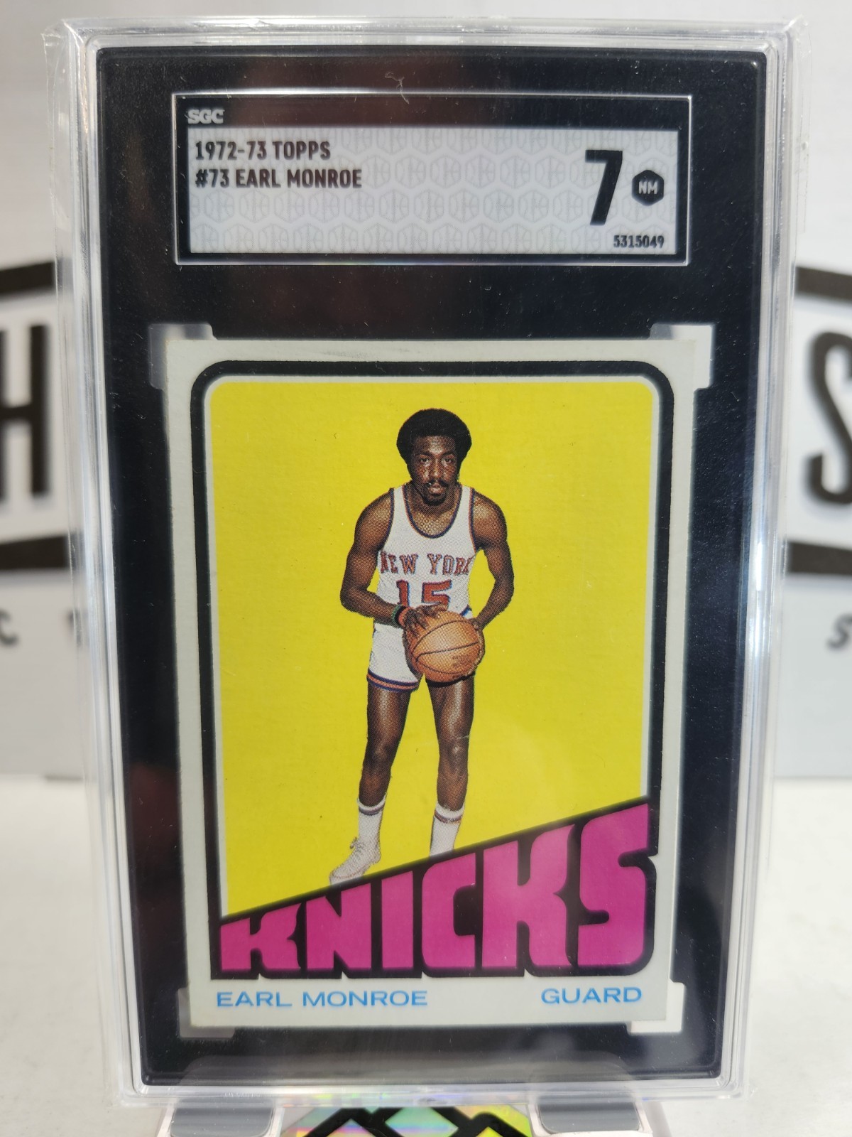 Earl Monroe 1972-73 Topps #73 - New York Knicks - SGC 7