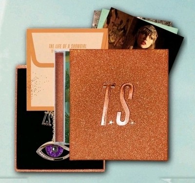    The Life of a Showgirl: Sweat and Vanilla Perfume Edition Deluxe   