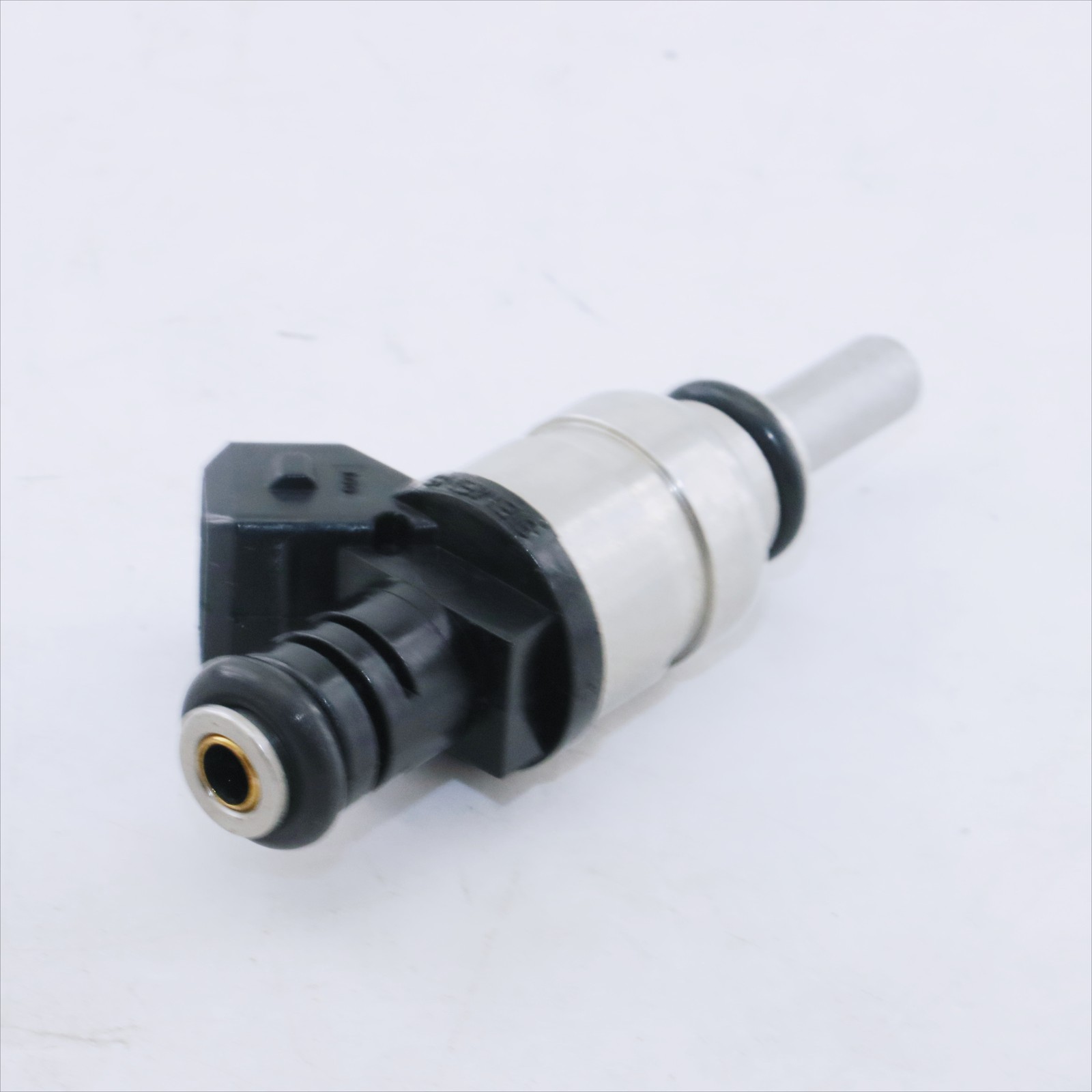 6 Fuel Injectors for BMW 3 5 7 X3 X5 X6 Z3 E39 E46 E60 M52 M54 2.0-2.8L 1427240