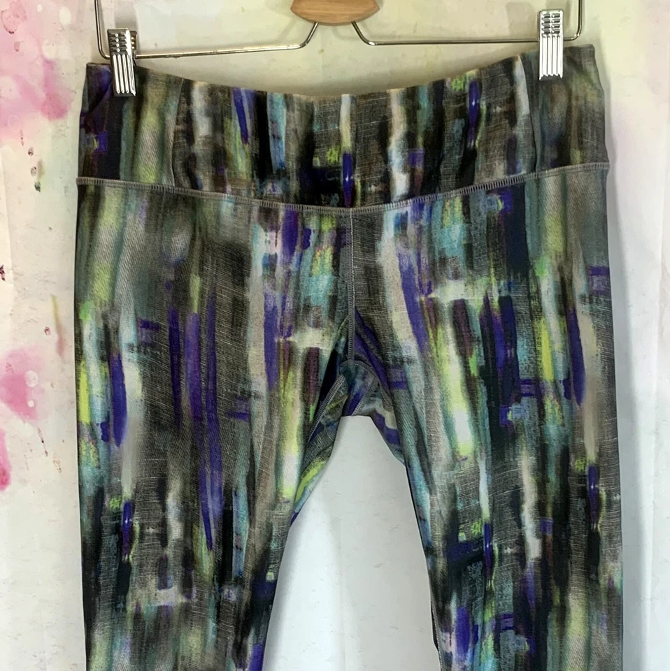 MPG Galería Colección Leggings L Recortados Pantorrilla Entrenamiento Yoga Pantalones Atléticos Foto 3 de 4