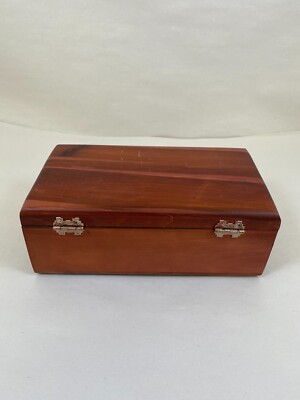 LANE SALESMAN SAMPLE MINIATURE CEDAR CHEST HANSEN'S FURNITURE MT