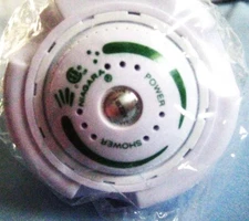 Niagara Conservation  Earth Spa 2.5 Multi Function Shower Head Brand New white