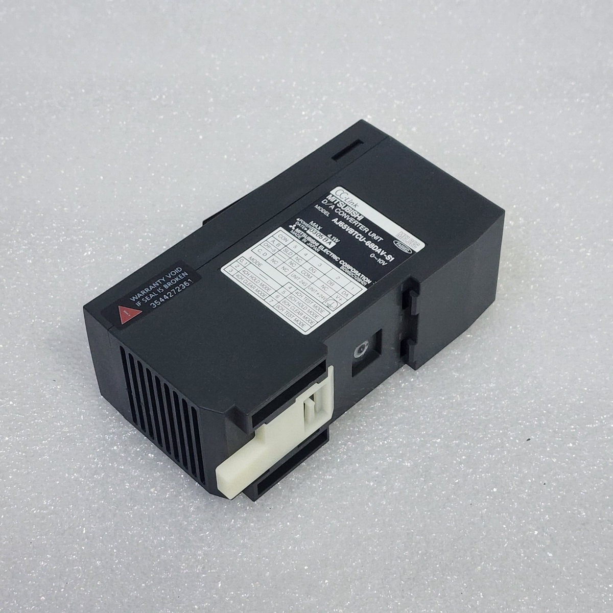 MITSUBISHI MELSEC CC-LINK D/A CONVERTER UNIT AJ65VBTCU-68DAV-S1
