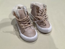 NEW US Sports Toddler Girls 6 Sparkle Booties