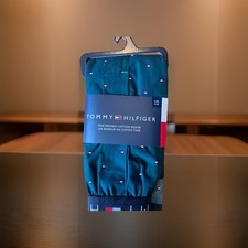 Tommy Hilfiger Men's Woven Cotton Boxer Size LARGE FLAG PRINT