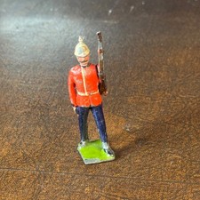 Vintage Britains Sussex Regiment Soldier (I Combine Postage)