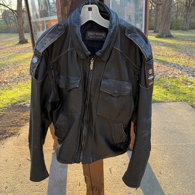 Vintage Harley Davidson 42R Leather Jacket Distressed w/ Event Pins Cowhide Mens