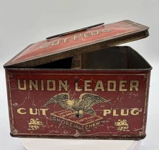 Vintage Union Leader Cut Plug Hinged Lid Tobacco Tin