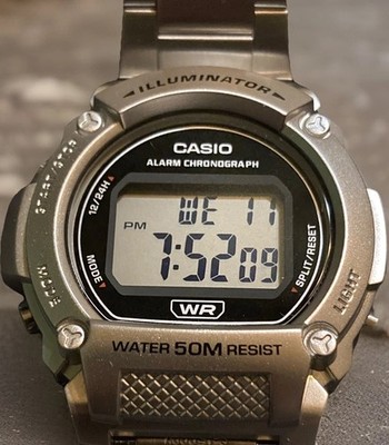 Chronograph New!CASIO ILLUMINATOR ALARM CHRONOGRAPH w/NEW BACKLIGHT AND WR50M