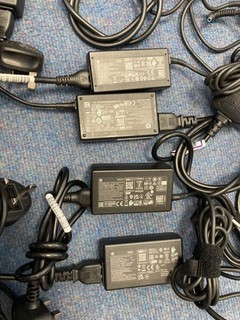 30 X Genuine HP blue tip Smart adapters (mix of 65W and 45W)