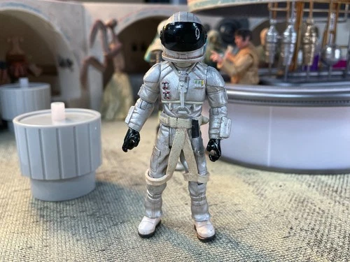 Star Wars Custom SPACER #1 Astronaut Vintage Collection Cantina 4” action figure