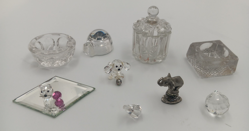 Vtg Lot of 9 Crystal Art Glass Puppy Dog Paperweight Figurine Elephant Igloo