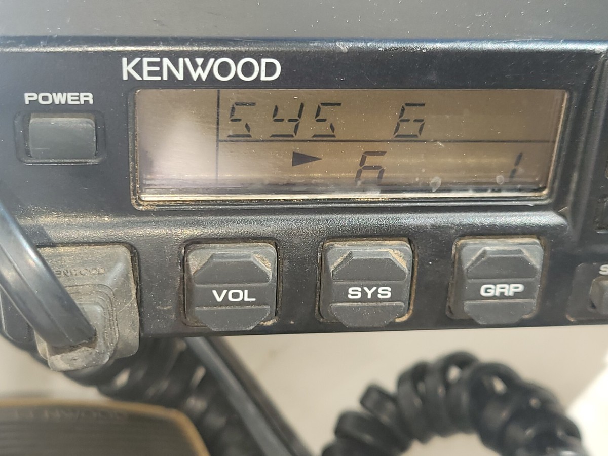 Kenwood TK-930 800 mHz Portable Ham Radio Two Way Walkie