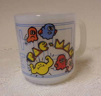 Vintage Glasbake milk glass Pac-Man mug, Midway Games