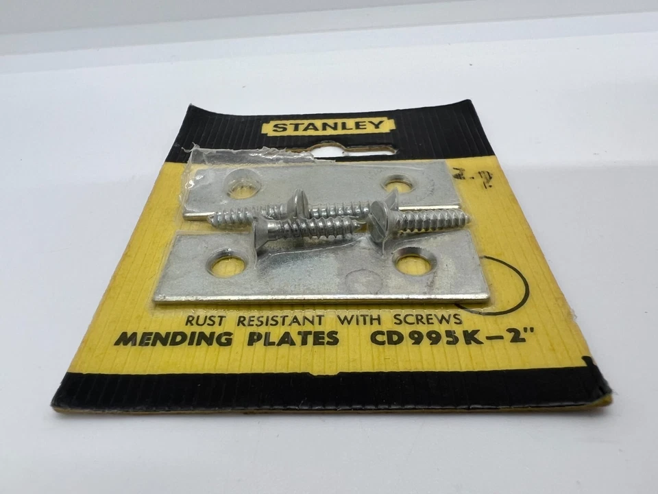 Placas de reparación Stanley CD995-2 2 pulgadas resistentes al óxido con tornillos NUEVO NOS de colección Foto 3 de 4