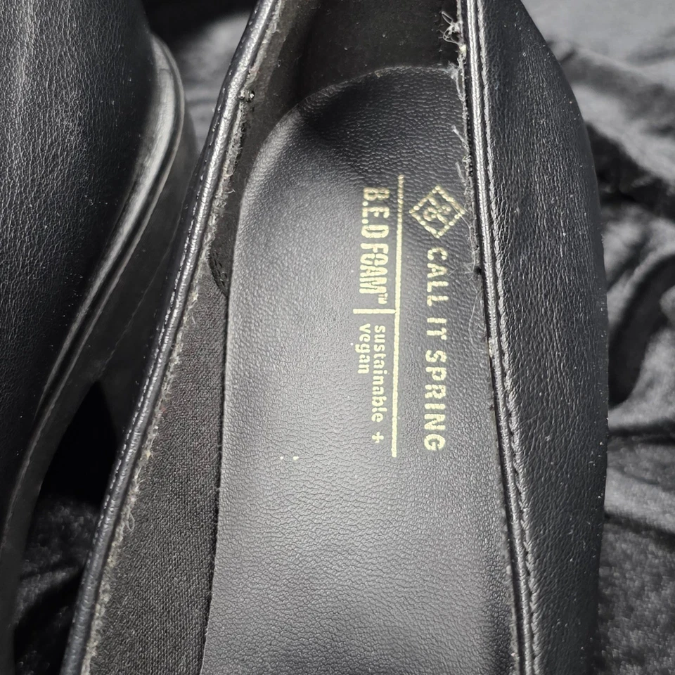 Call It Spring Black Chunky Platform Loafers Gold Chain Detail Women Size 7.5 - Image 3 of 4