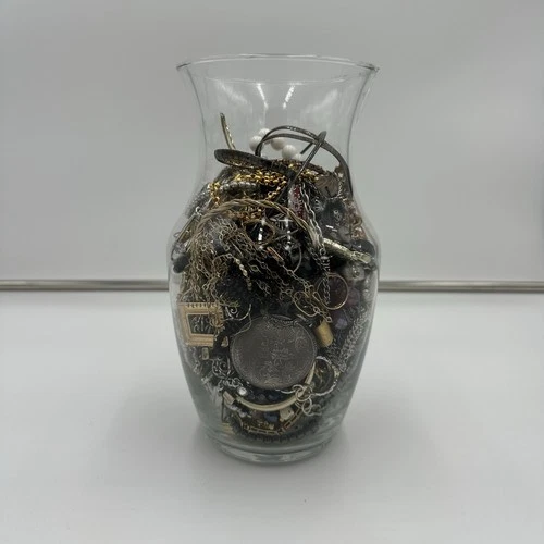 Random Vintage & Modern Fashion Costume Mixed Jewelry Craft Lot Silver Gold Tone