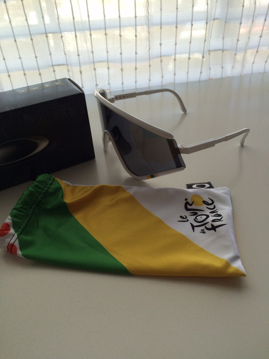 New Oakley Tour the France collection Eyeshade White/black New Oakley Tour the France collection Eyeshade White/black