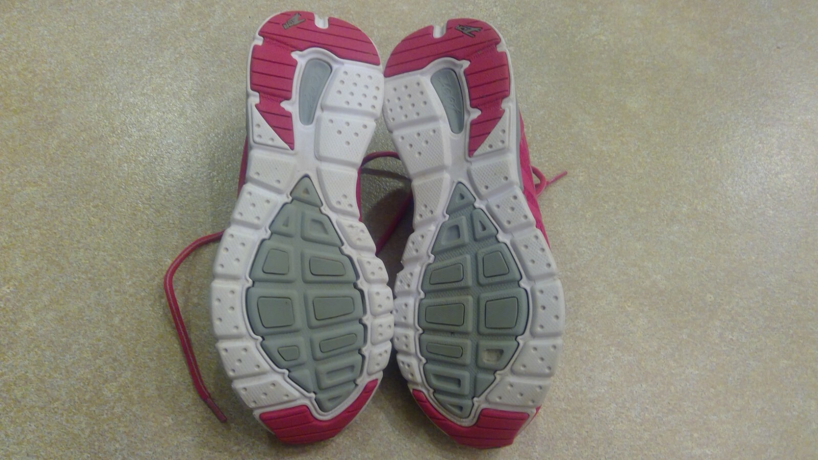 ladies Zoot Laguna running sneaker shoes 8M eBay