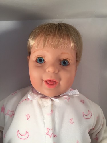 15" MADAME ALEXANDER BABY DOLL "SHOOTING STAR LITTLE DUMPLING" - Picture 2 of 8