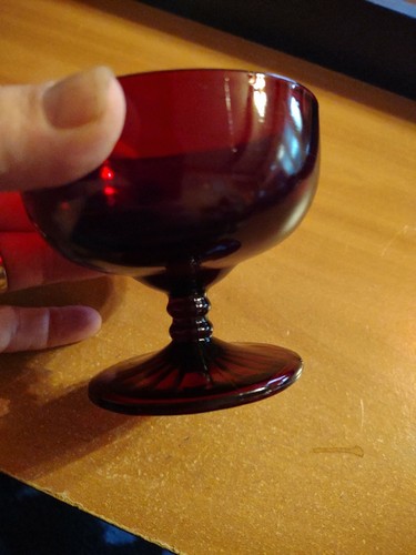 Anchor Hocking Royal Ruby Red Stemmed Sherbet Dessert Cup Dish, 2 1/2" Base - Imagen 5 de 7