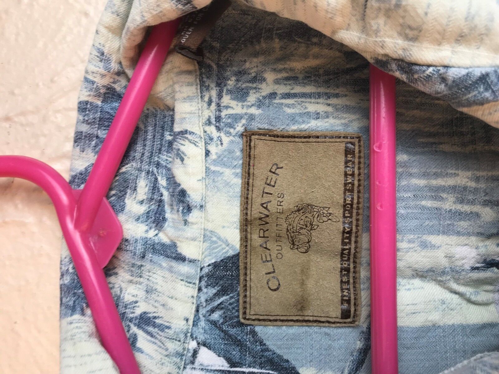 Picture 2 of 5