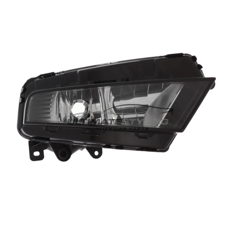 Faro antiniebla lado del conductor derecho Seat Leon 5F Estate & Hatchback 2017-2021 Foto 2 de 4