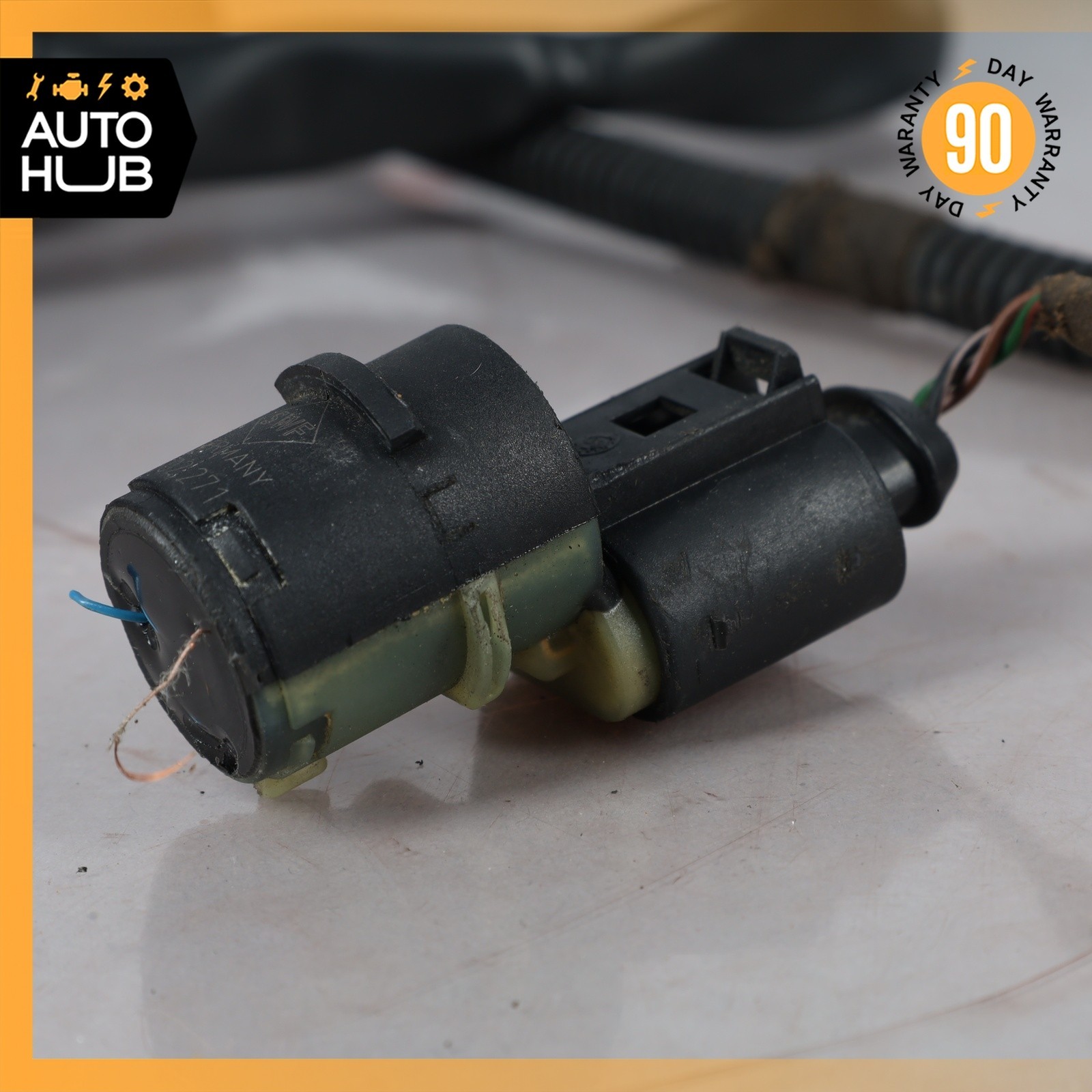 Bentley Arnage 2000-2006 Rear Bumper wiring harness with parking sensor