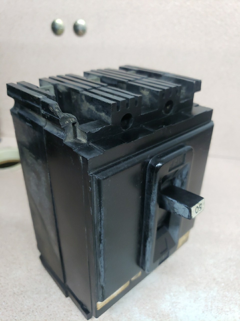 FPE Federal Pacific NE233050 50 Amp 3 Pole 240v CHIPPED