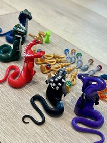 LEGO Minifigure Lot 5 Snake Generals FANGTOM PYTHOR SCALES KAPU'RAI Staffs