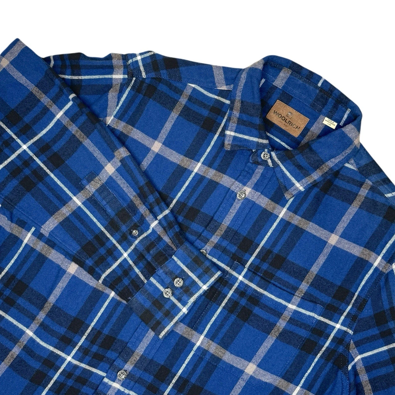 Woolrich Men’s Flannel Shirt Size L Blue Plaid Button Up Outdoor Workwear