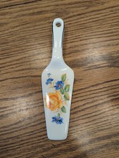 Vintage Decorative Porcelain Cake Server Cutter Holiday Wedding Birthday Etc.