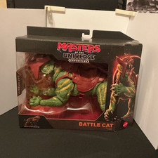 Mattel Masters of the Universe Chronicles Battle Cat Action Figure in hand
