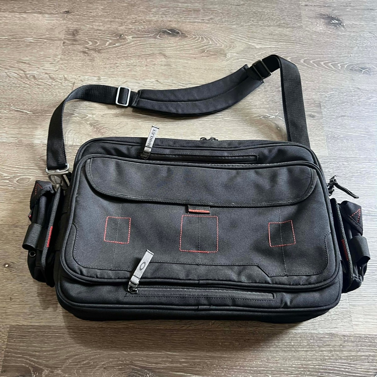 Dexter Morgan Oakley AP Tactical Field Gear Laptop Bag | eBay