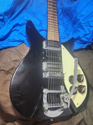 Photogenic Rickenbacker Copy E-Gitarre