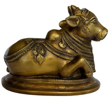 Antigua estatua estilo Chola del sur de la India del sur de metal latón toro de Nandi Shiva