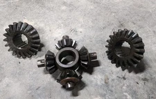 Ford 850 Tractor Rear Differential Spider Gears Assembly & Rear Housing 800 900