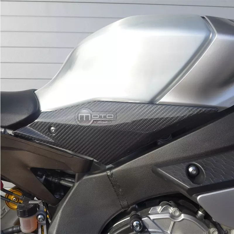 Caches sous réservoir carbone Yamaha R1 2020 carénage moto mat