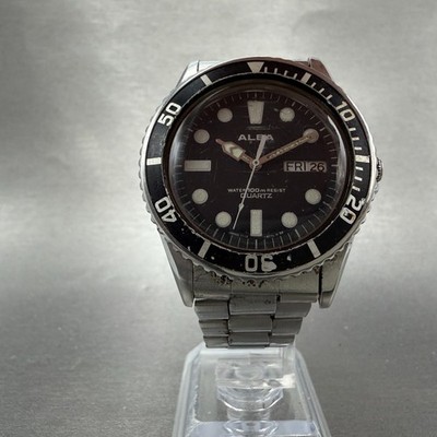 Seiko Alba Dive Watch Men 39mm Black Dial Silver Tone Daydate Y113