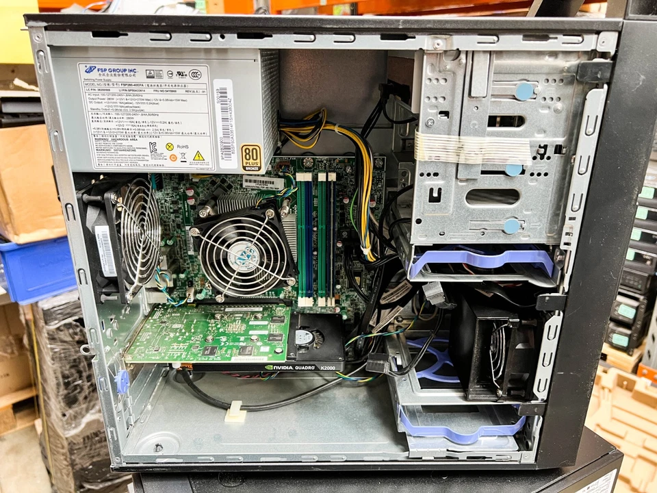 Lenovo ThinkStation E32 | Intel Xeon E3-1225 v3 @3.2GHz 4GB NoHDD | nVidia K2000 - Image 4 of 4