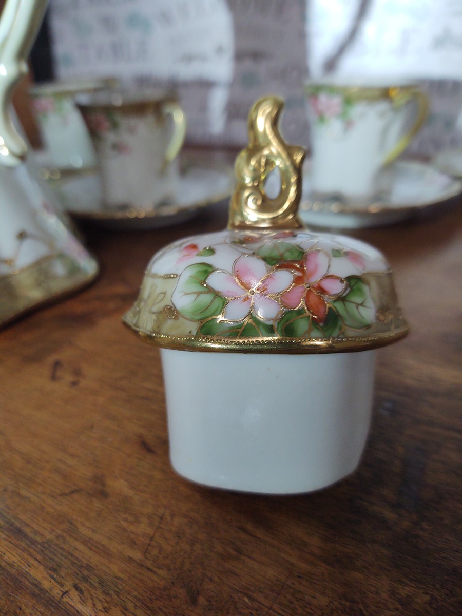 ANTIQUE Nippon Hand-Painted Chocolate Pot Set 5 Cups ANTIQUE Nippon Hand-Painted Chocolate Pot Set 5 Cups