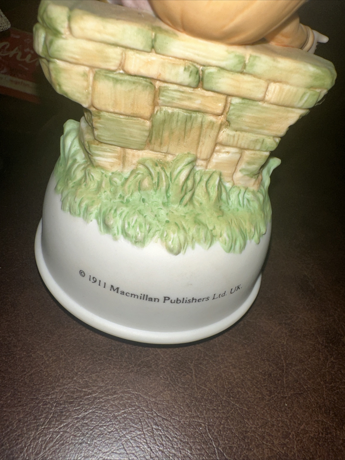 Picture 3 of 6