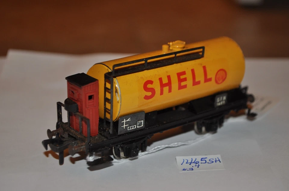 Fleischmann (1465 SH) (.4 Version) - 2-axle Tank Car w/Brake Cabin (SHELL) - #3 - Image 3 of 4