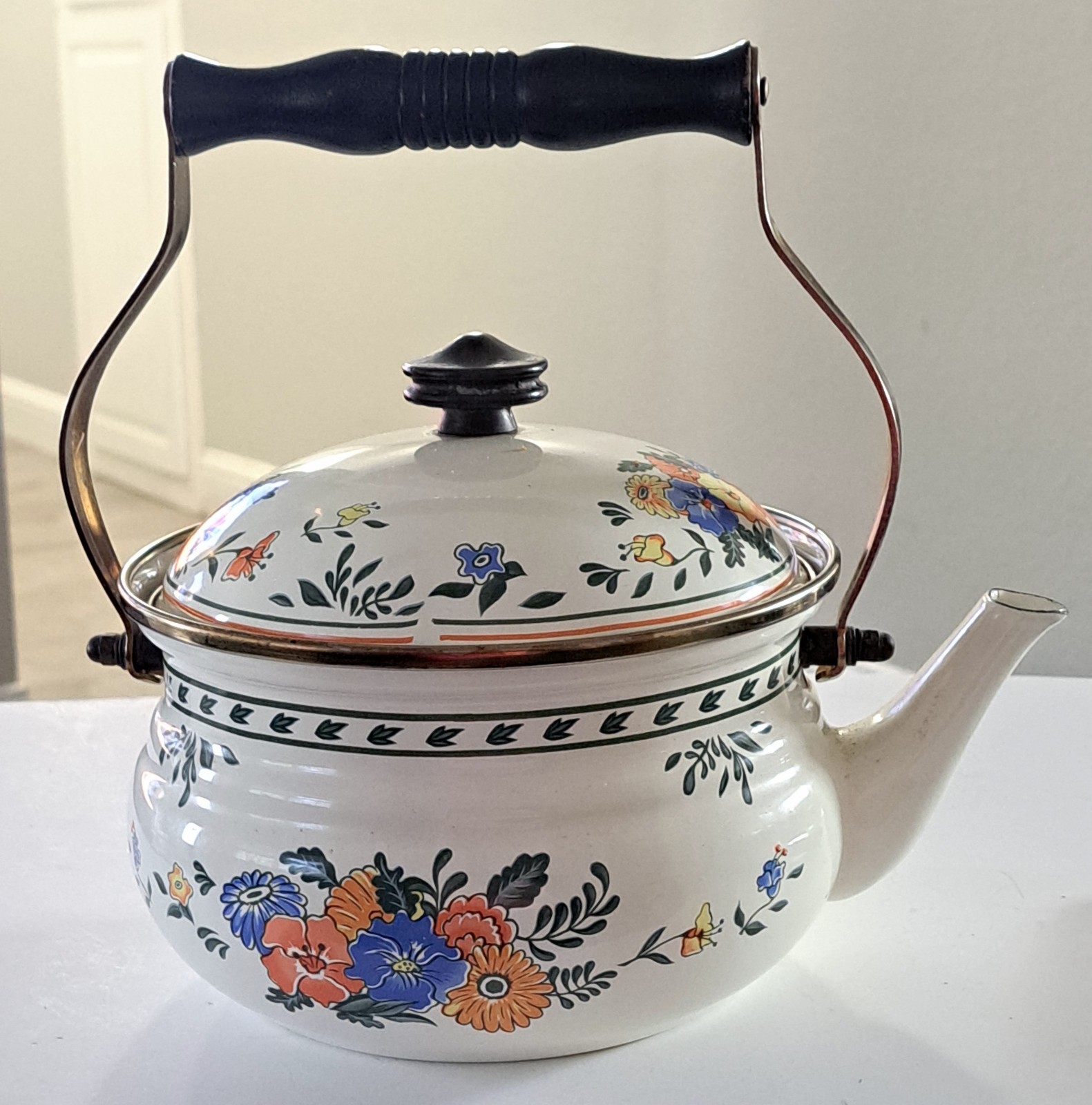 Kamenstein Enamel Floral Tea Kettle Wood Handle Kitchen Vintage Decor 1982