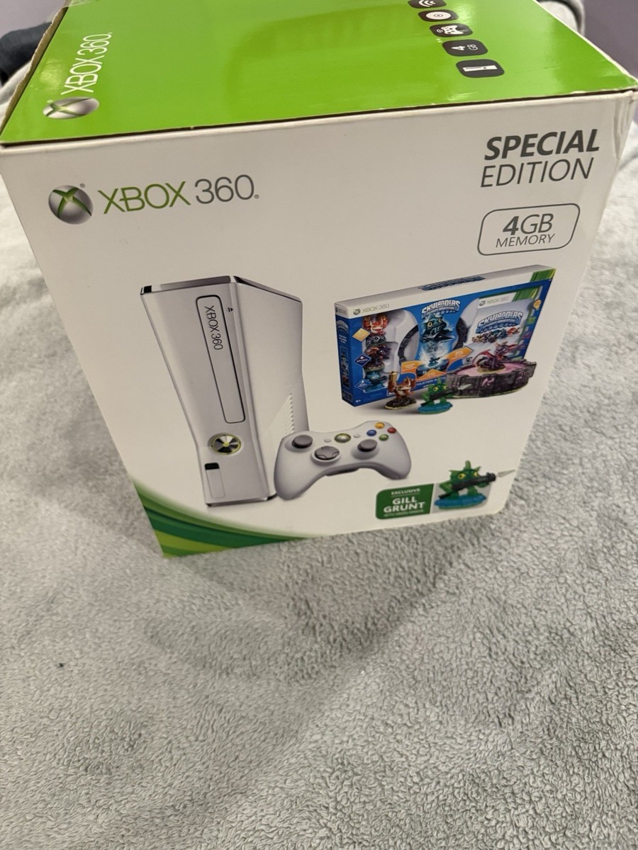 2012 Microsoft Xbox 360 Slim 4GB White Console Skylanders Bundle