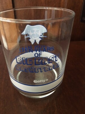 VINTAGE GETTY GLASS 10 YEARS OF BIG EAST BASKETBALL SETON  display picture 3